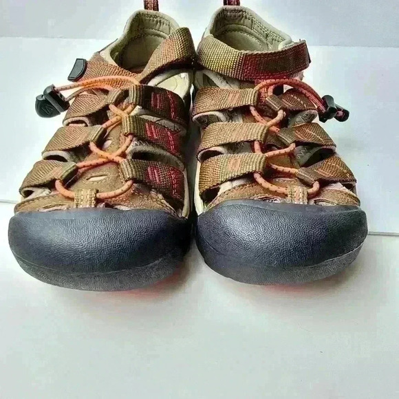 KEEN Youth Newport H2 Waterproof Hiking Sandals Sz 4 - Picture 12 of 12